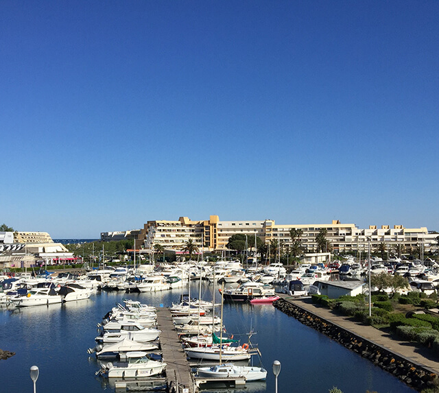 Coin nuit - appartements ou studios résidence Port Soleil : location naturiste au Cap d'Agde